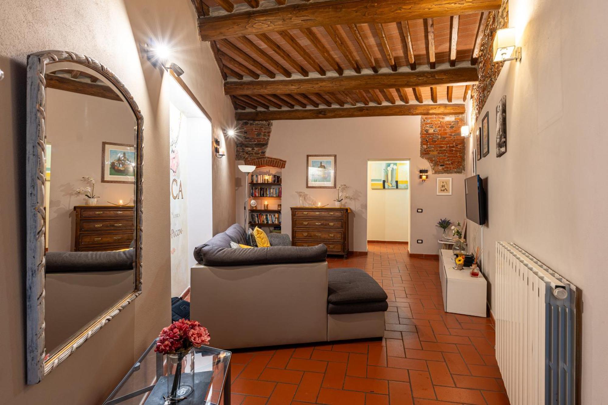 Apartment Anfiteatro Lucca